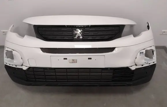 Peugeot Rifter Front bumper 9816882180 981688680