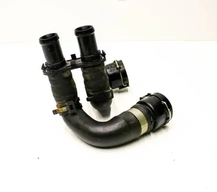 Mercedes-Benz GL X166 Engine coolant pipe/hose A1665003475