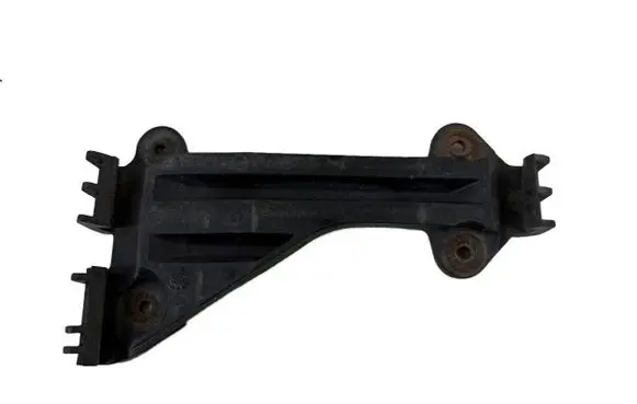 Audi A6 S6 C4 4A Front bumper mounting bracket 4A0807284A