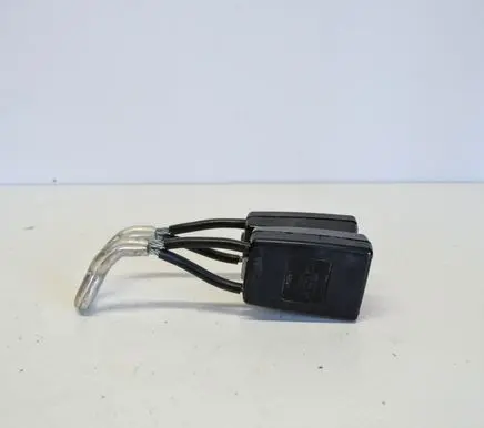Skoda Fabia Mk2 (5J) Middle seatbelt buckle (rear) 5J6857488