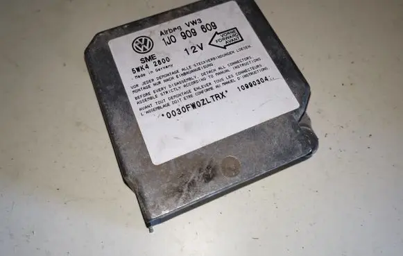 Volkswagen Golf IV Airbag control unit/module 1J0909609 5WK42800
