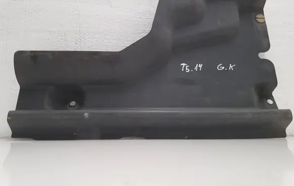 Volkswagen Transporter - Caravelle T5 Rear underbody cover/under tray 7E0825209