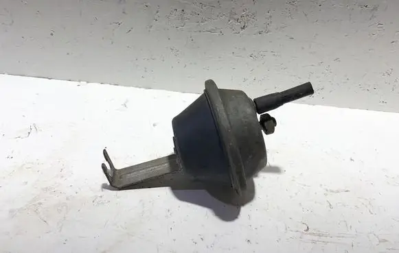 Audi 100 200 5000 C3 Cruise control vacuum pump 811907327A 5GD003573
