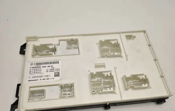 Mercedes-Benz ML W166 SAM control unit A1669009003