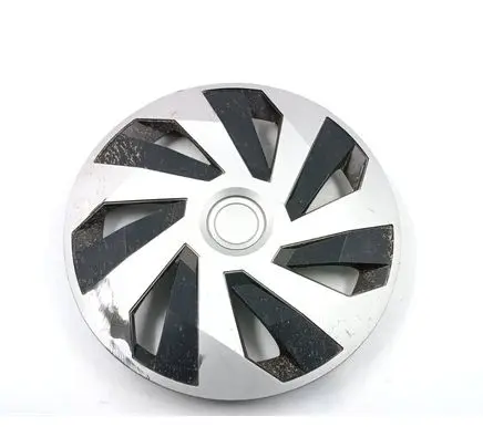 Volkswagen Fox R14 wheel hub/cap/trim 