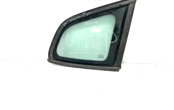 Renault Laguna III Rear side window DOT682AS2M3236 43R001582