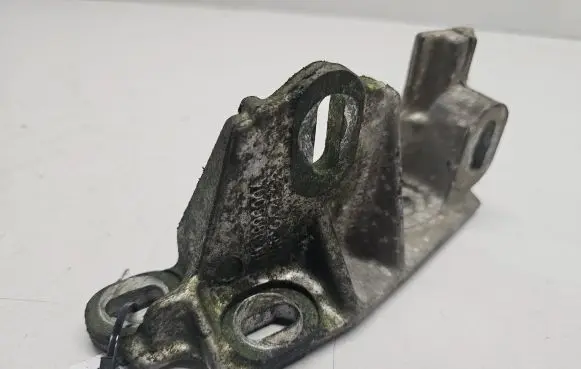 Ford Galaxy Engine mounting bracket 7M3188600A