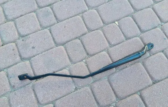 Renault Captur II Front wiper blade arm 288810776R