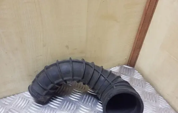 Volvo S60 Air intake duct part 08634143