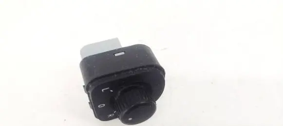 Volkswagen Golf V Wing mirror switch 1K0959565K