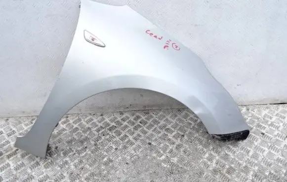 KIA Ceed Fender