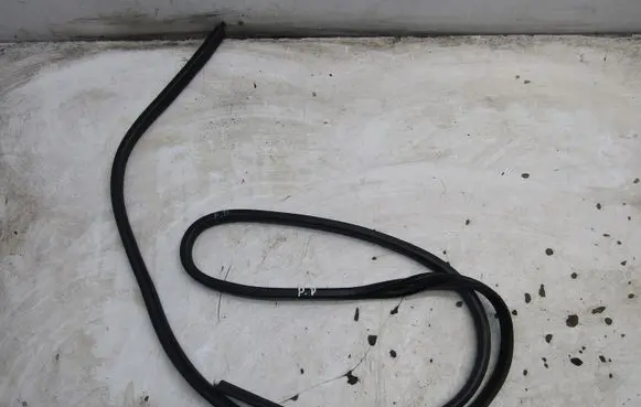 Nissan Micra K14 Front door rubber seal KRIS235789