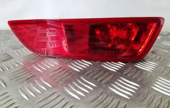 Volvo XC60 Rear fog light 89075245