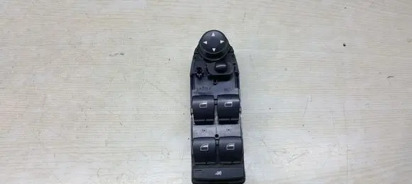 BMW 1 E81 E87 Electric window control switch 915549601