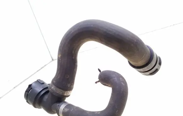 Volvo XC70 Engine coolant pipe/hose 6G918286PD