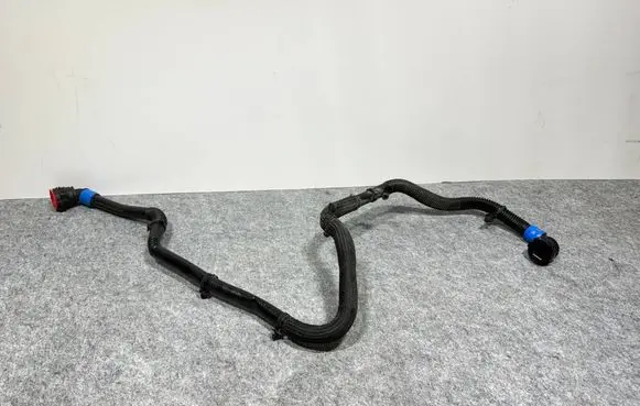 Tesla Model Y Breather/breather pipe/hose 1670202-00-C 167020200C