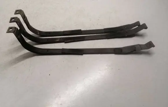BMW 3 E36 Fuel tank mounting bracket 16141182689