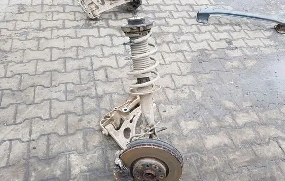 Volkswagen Eos Front wheel hub spindle knuckle