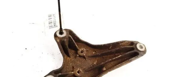 Audi A6 S6 C6 4F Engine mounting bracket 