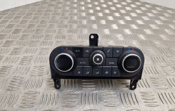 Nissan Qashqai+2 Climate control unit 27500BB65A