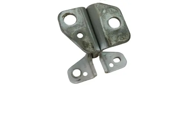 Chrysler Pacifica Front door lower hinge 68269772AA