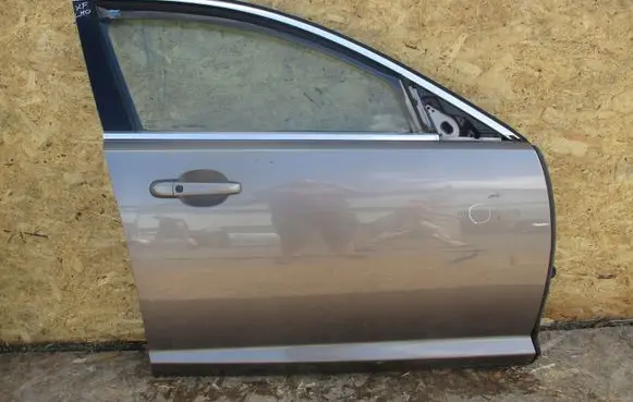 Jaguar XF X250 Front door