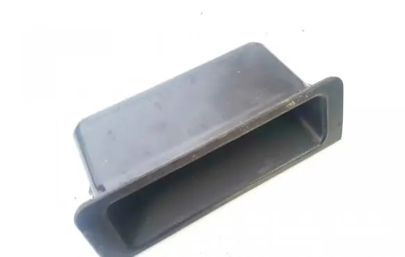 BMW 5 E39 Glove box 51168159701 51.16-8159701