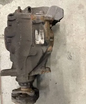 BMW 4 F32 F33 Rear differential 7603748 E27091315 5022532020003