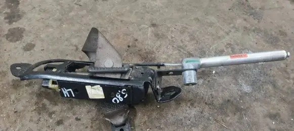 Volvo S80 Front seatbelt 9476732