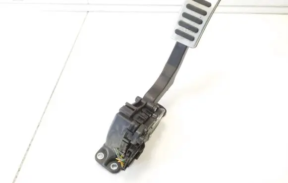 Volkswagen Polo V 6R Accelerator throttle pedal 6Q1721503M