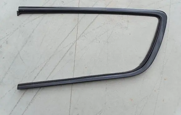 Chrysler Pacifica Rear side glass trim 68227297AD