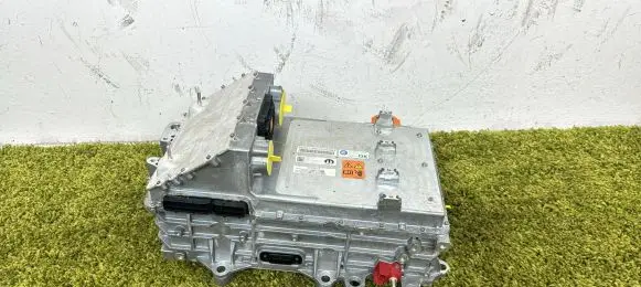 Fiat 500E Battery control module p46353528