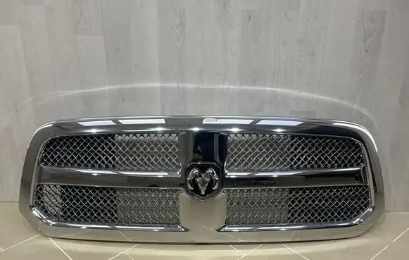 Dodge RAM Front grill 68148231AC 59587 13DSAC0020AB