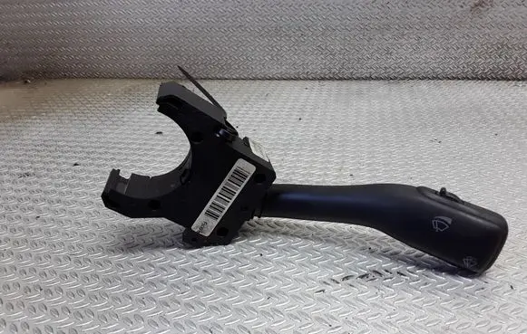 Volkswagen PASSAT B5 Wiper control stalk 4B0953503E