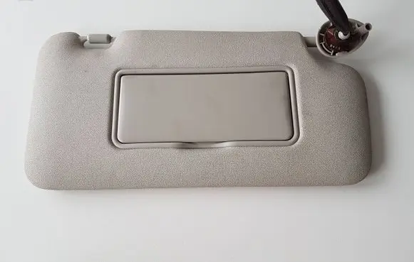Sun visor
