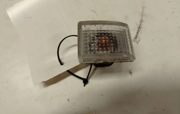 Renault Megane II Front fender indicator light 00024809