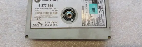 BMW X5 E53 Antenna control unit 8377654