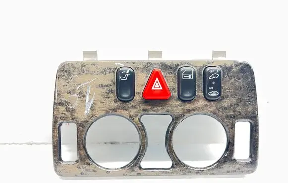 Hazard light switch