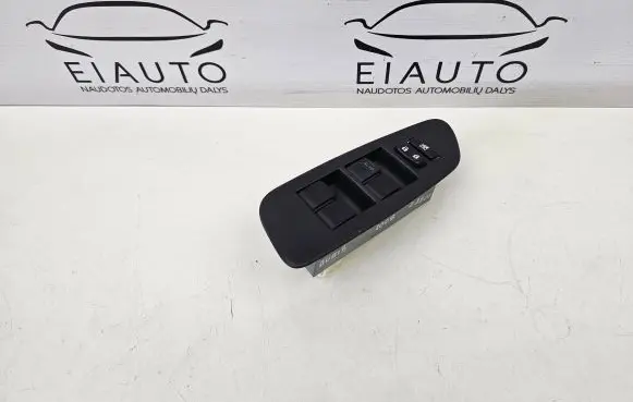 Toyota Auris 150 Electric window control switch 7423202550 9241G82