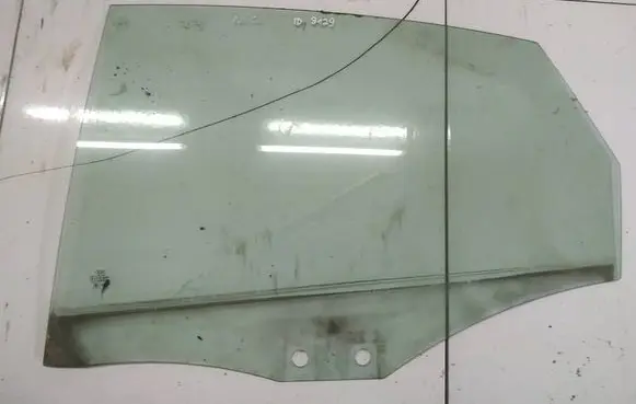 Audi A6 S6 C6 4F Rear door window glass AS2