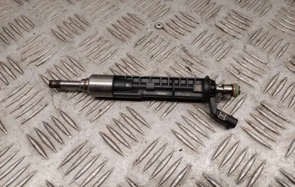 Alfa Romeo Stelvio Fuel injector 04893630AA