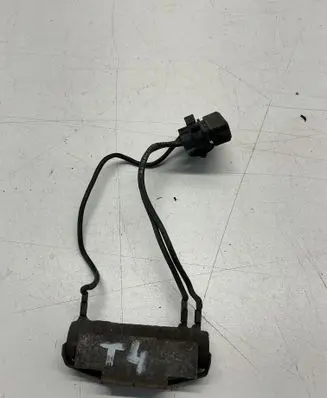 Volkswagen Transporter - Caravelle T4 Heater blower motor/fan resistor 701963095