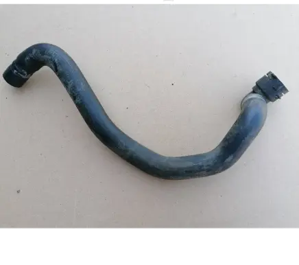 Volkswagen PASSAT B5.5 Engine coolant pipe/hose 8D0819373N