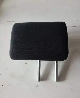 Toyota RAV 4 (XA40) Third row seat headrest