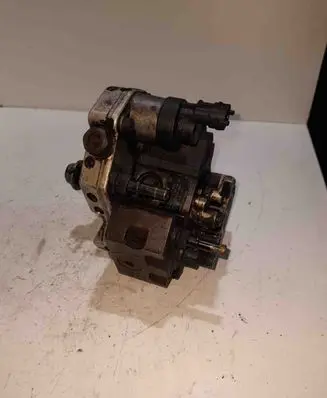 Renault Master II Fuel injection high pressure pump 138552 0445010033