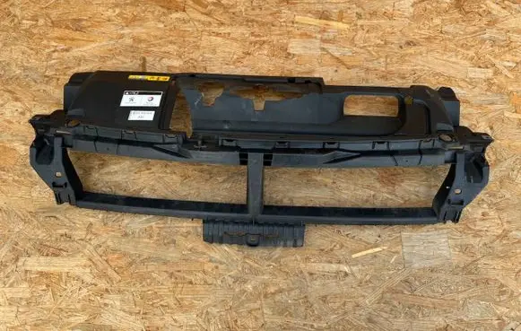 Peugeot 308 Front bumper mounting bracket 9677363777