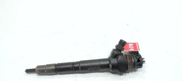 Volkswagen PASSAT B7 Fuel injector 03L130277J