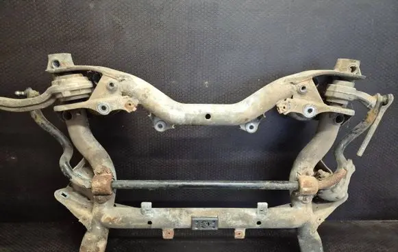 Mercedes-Benz C W204 Front axle beam 