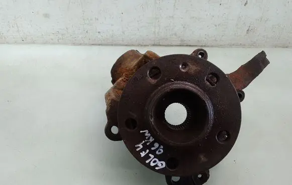 Volkswagen Golf IV Front wheel hub