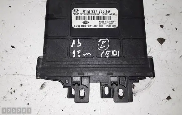 Audi A3 S3 8L Gearbox control unit/module 01M927733FA 5DG00792107 PS010477